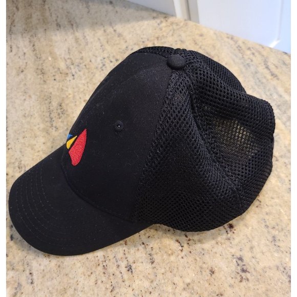 Black Hat Cap Adjustable Strap Mesh Back Red Blue Yellow Sailboat Nautical Boat - Picture 2 of 7